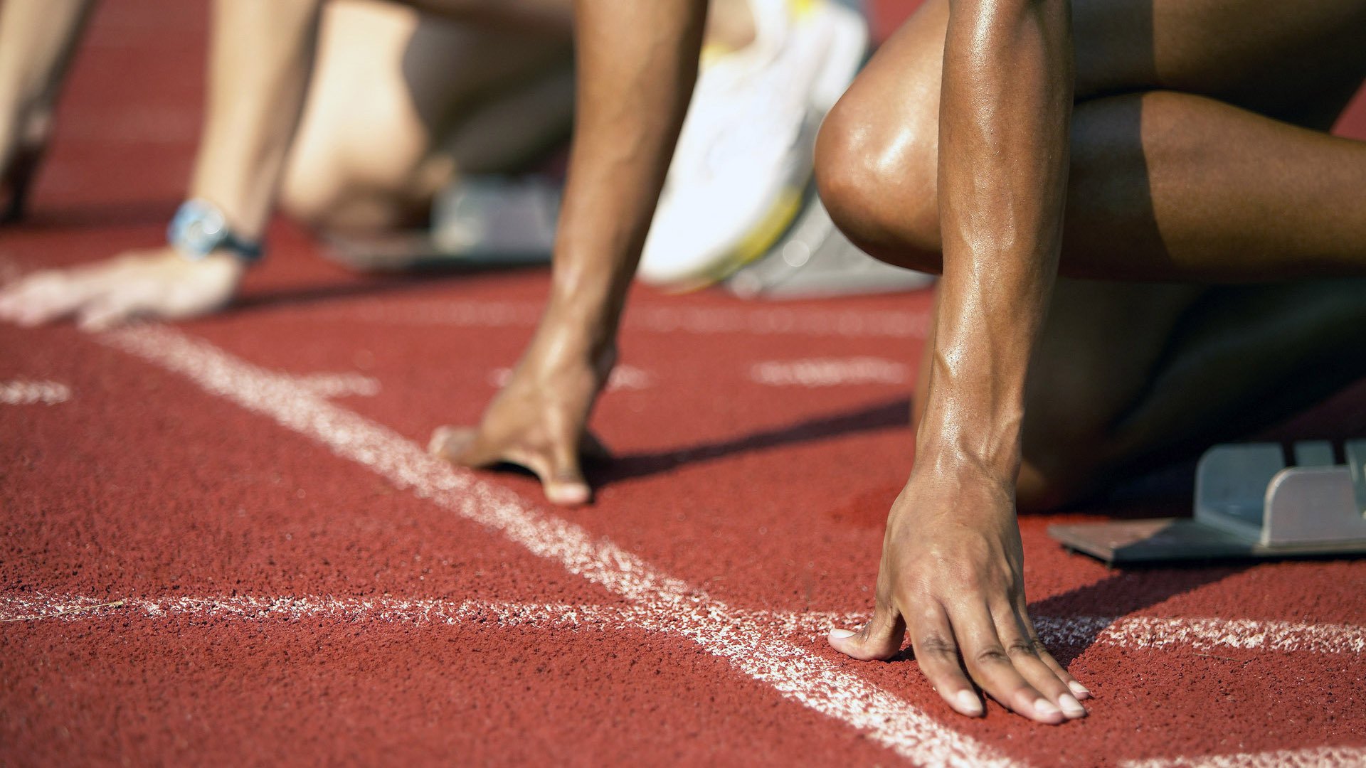 瓜迪奥拉的战术细节被媒体列为教练研究样本，瓜迪奥拉战术分析