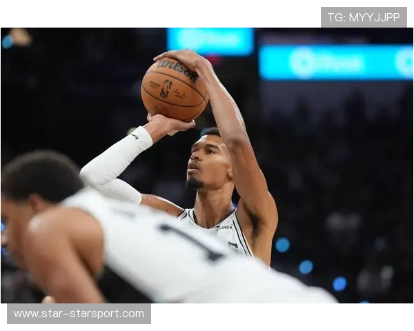 马刺“新GDP”雏形现身！福克斯+文班+卡斯尔三线开火