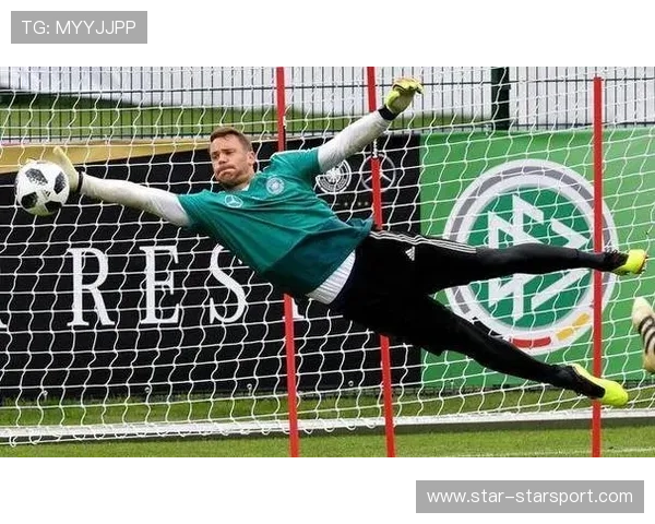 门将扑救集锦成热搜:年轻守门员成舆论宠儿 门将扑救集锦成热搜:年轻守门员成舆论宠儿