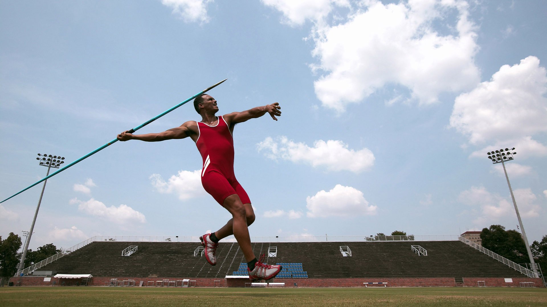 星空娱乐棋牌-《堡垒之夜》未来城市创意秀：玩家作品火花四溅，引领未来游戏潮流