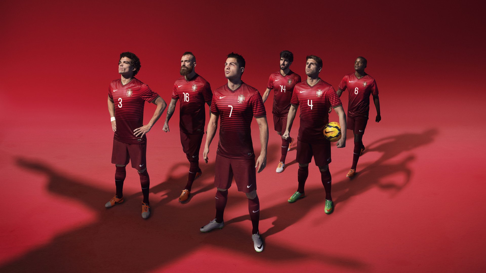 星空·体育app下载-利雅得胜利球迷：C罗是我们的信仰！，利雅得青年足球俱乐部